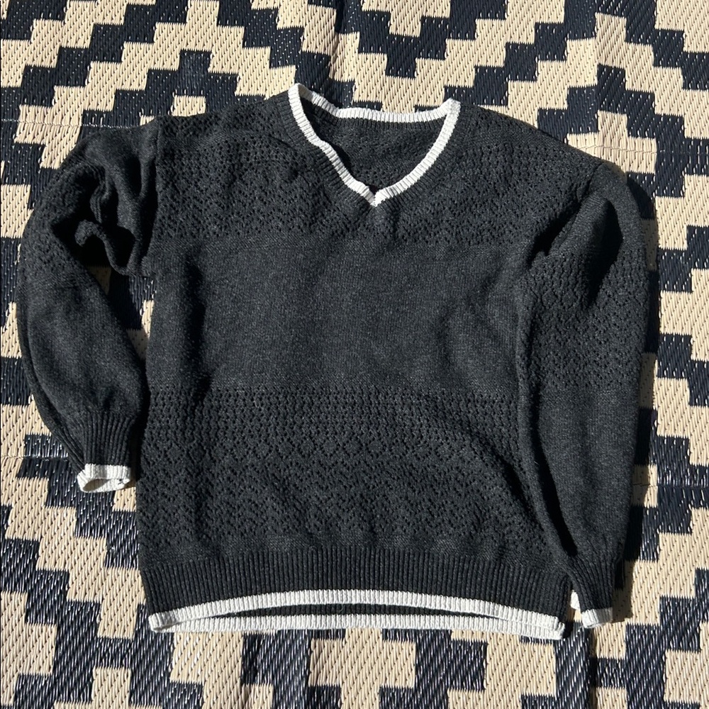 Women’s Sz S Gray  open Knit Sweater